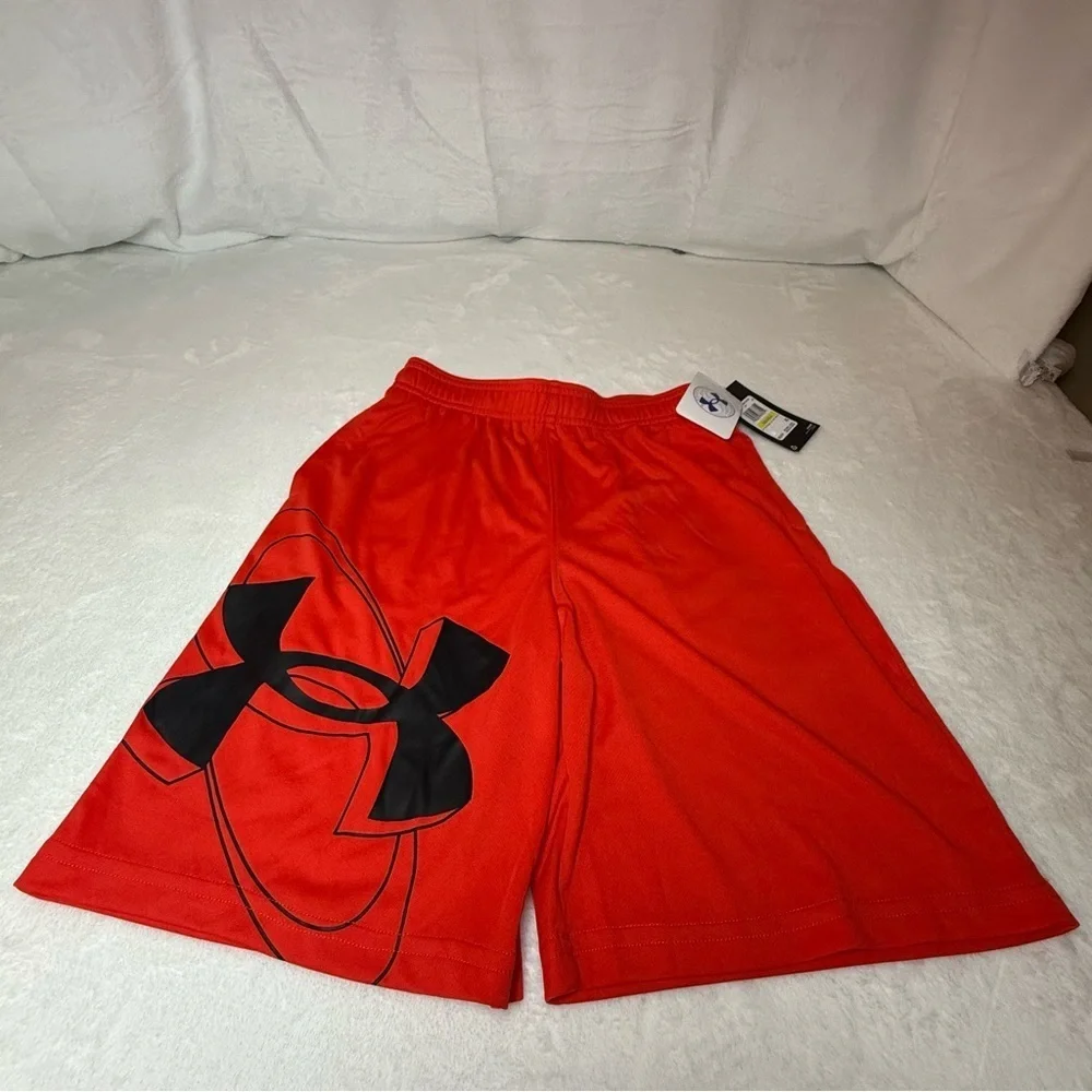 NWT Under Armour Vibrant Red Athletic Shorts